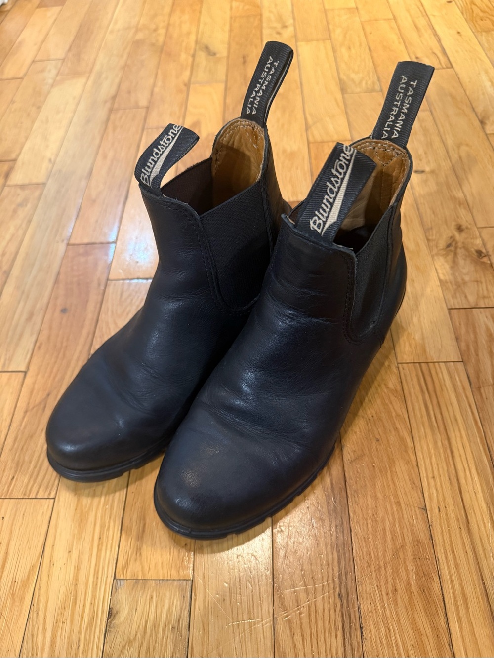 Blundstone womens Black Leather Chukka Boots #799 - Picture 1 of 6